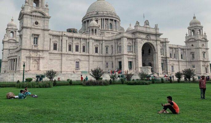 Hazaribagh to Kolkata Airport One Way Cab Taxi 6999/